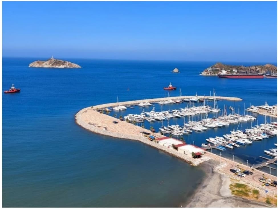 Apartamento Cerca al Mar con vista al marina - 005 - 1