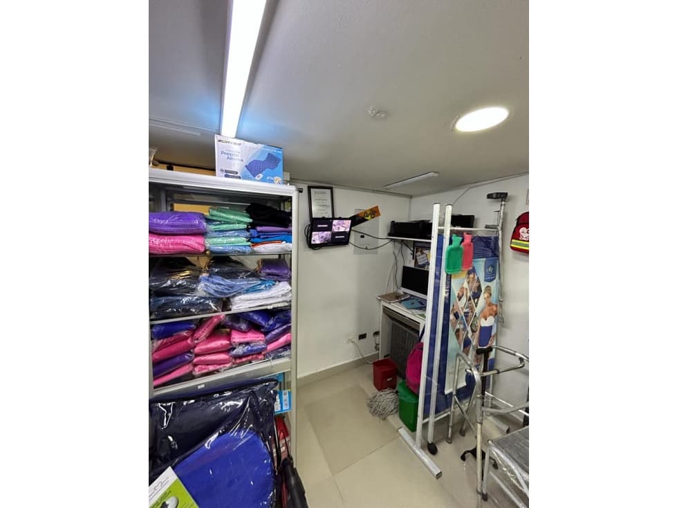 Local comercial en Bello - En Venta y/o permuta - 1