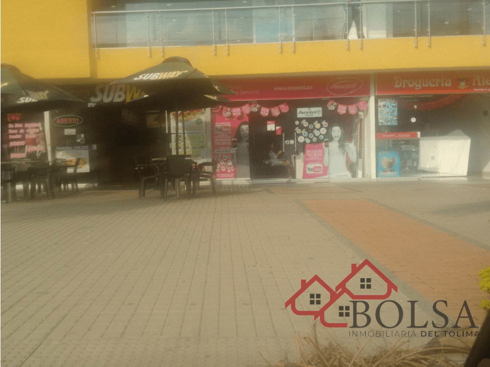 LOCAL EN VENTA EN FONTAINBLUE - 1