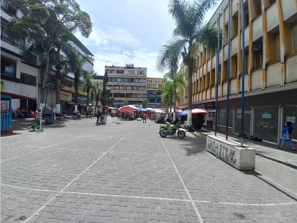 VENDO OFICINA CENTRO - 1