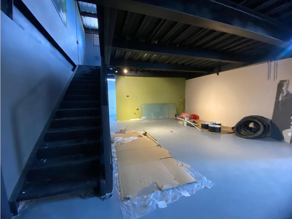 T0400 Alquiler Local 2 niveles en mall comercial con potencial La Ceja - 1