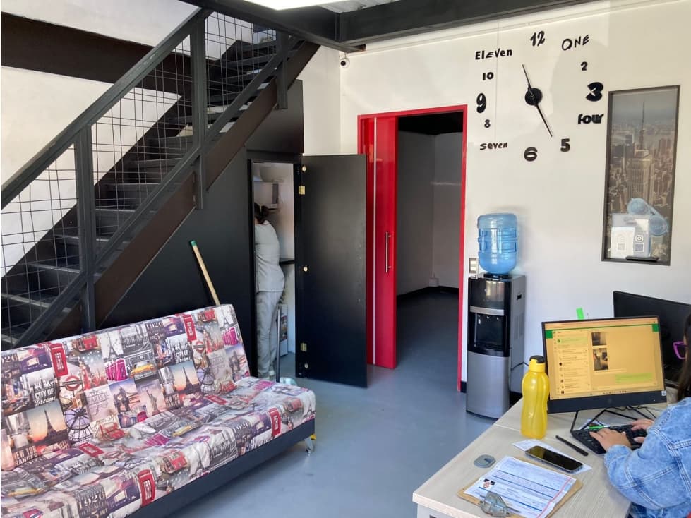 E0024. VENDO! Local con excelente ubicación comercial en La Ceja - 1