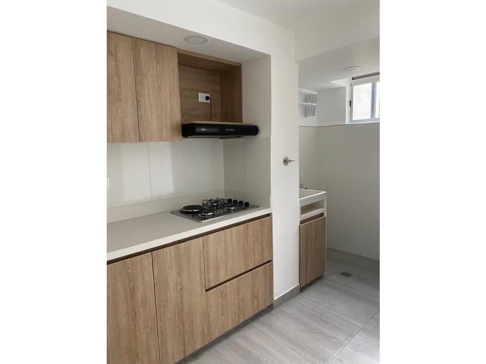 A0560.VENDO! Apartamento Buen Sector central En El Retiro - 1