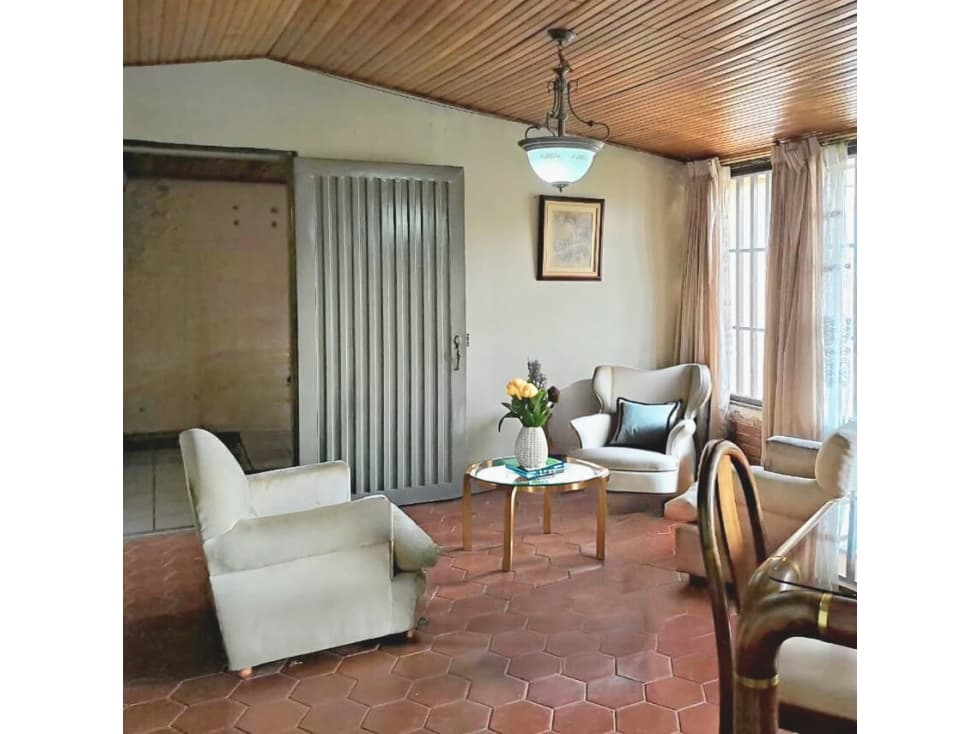 EN VENTA AMPLIA CASA LOTE EN DOSQUEBRADAS - 1