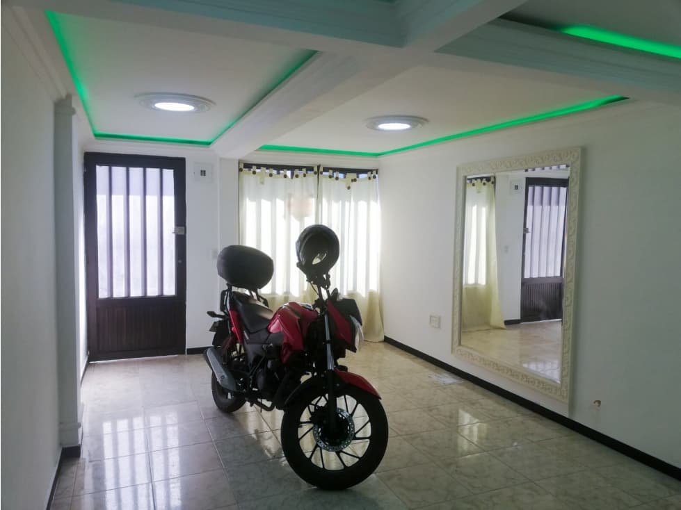 Casa independiente en Santa Teresita, Dosquebradas - 1