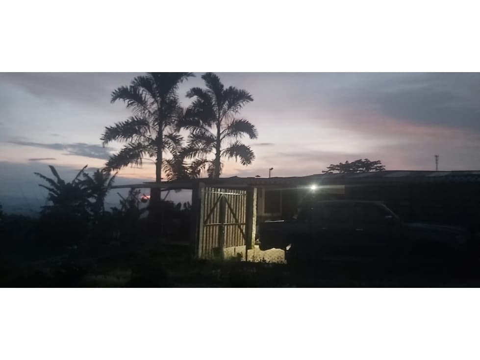 SE VENDE FINCA EN CORDOBA ,QUINDIO, COLOMBIA - 1