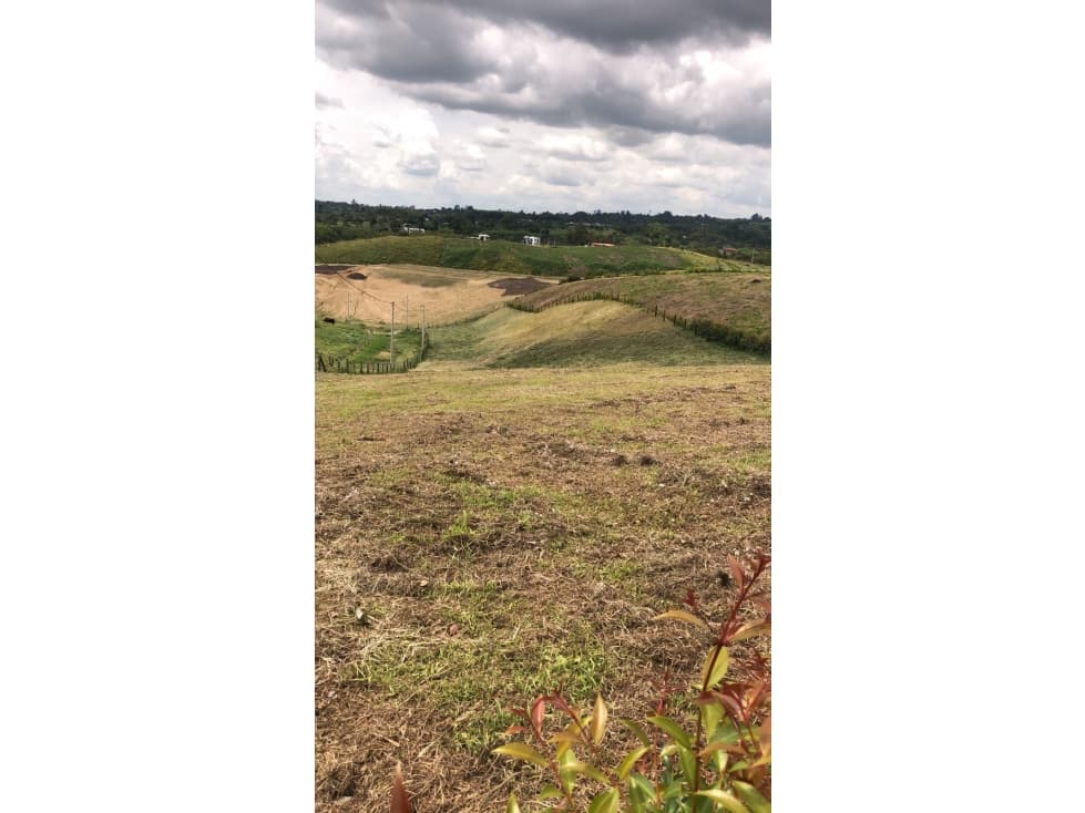 SE VENDE LOTE EN CIRCASIA QUINDIO COLOMBIA - 1