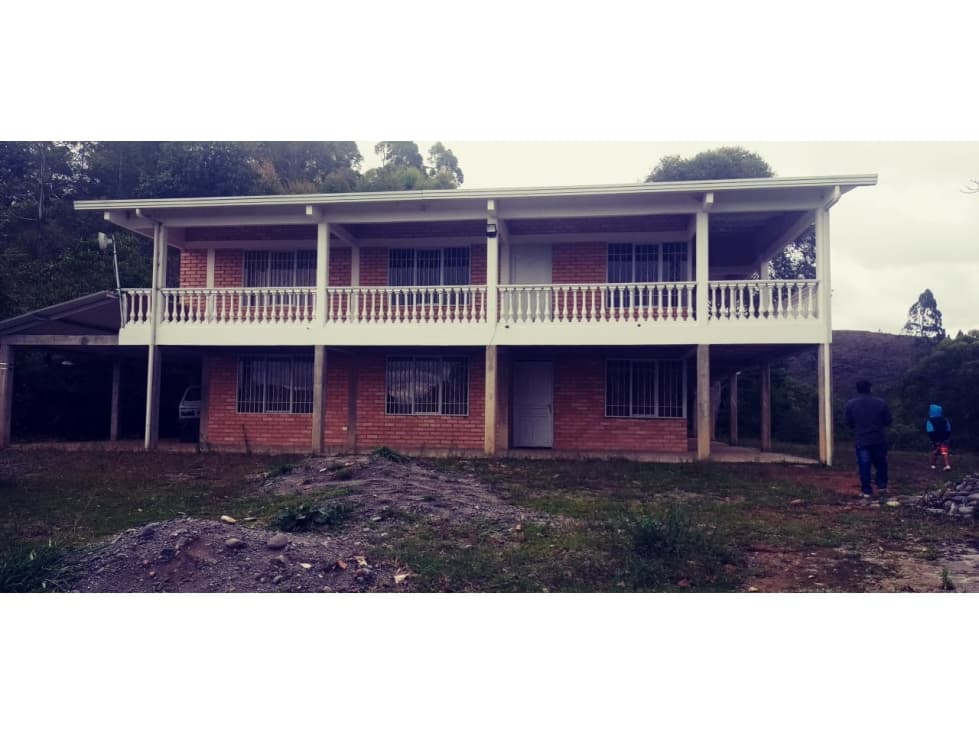 LUXA INMOBILIARIA VENDE CASA CAMPESTRE DE 2 PISOS MUY AMPLIA.TIMBIO - 1