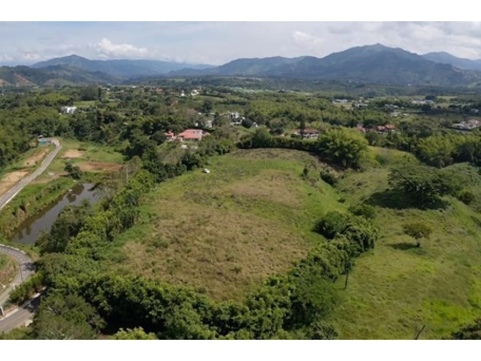 Venta de Lote Sub Urbano sector Cerritos cerca a Malabar, Pereira - 1