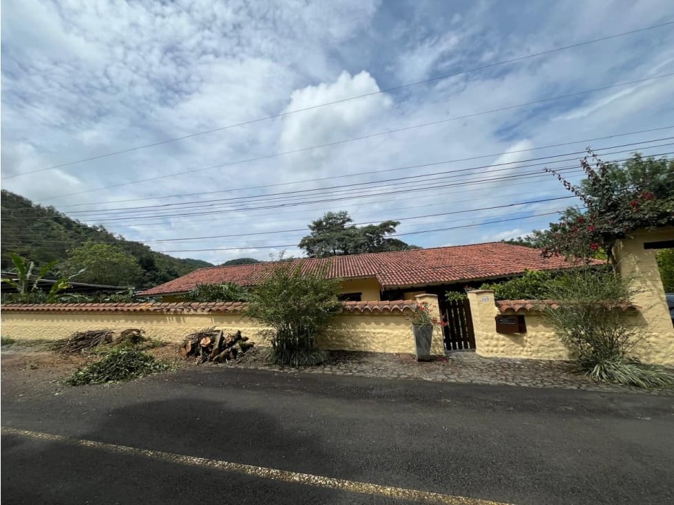 CASA EN CONDOMINIO - 1