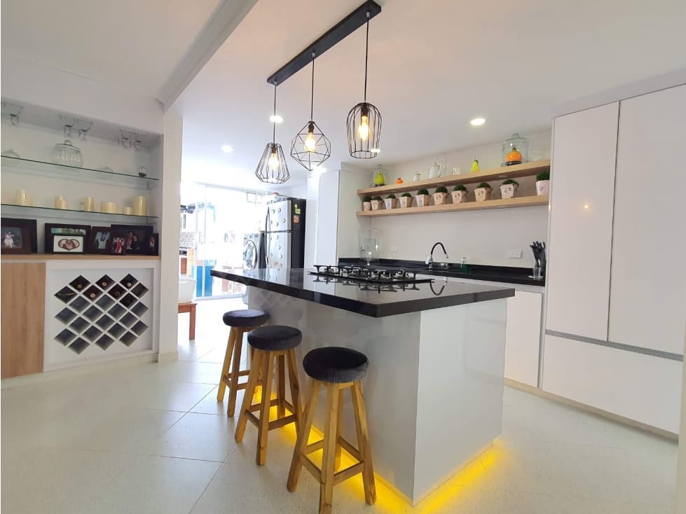 Casa Sobre Planos Montebello Chinauta - 1