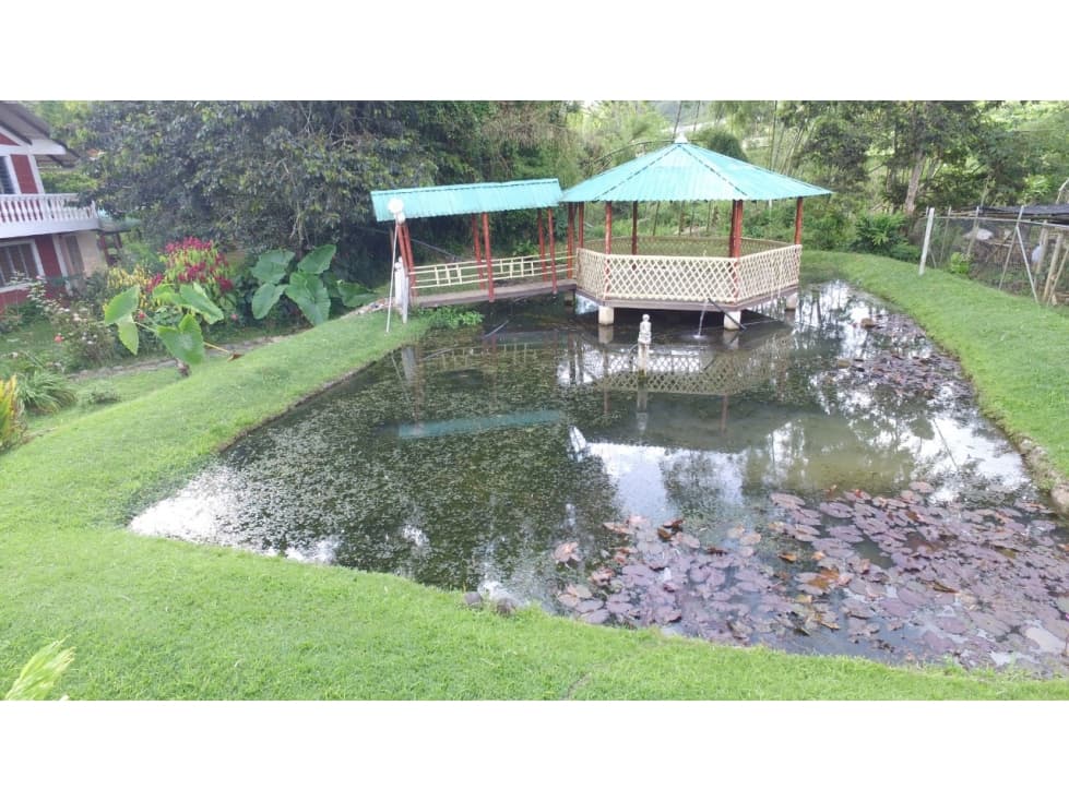 CASA CAMPESTRE EN LA CUMBRE. - 1