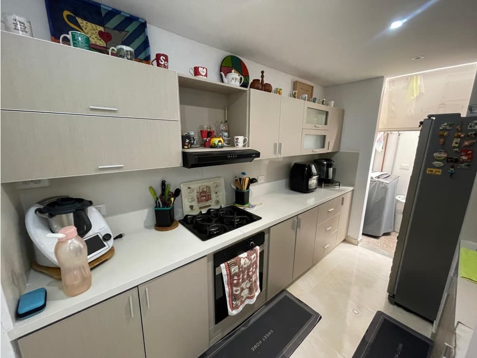 CASA MODERNA EN EL CASTILLO - 1