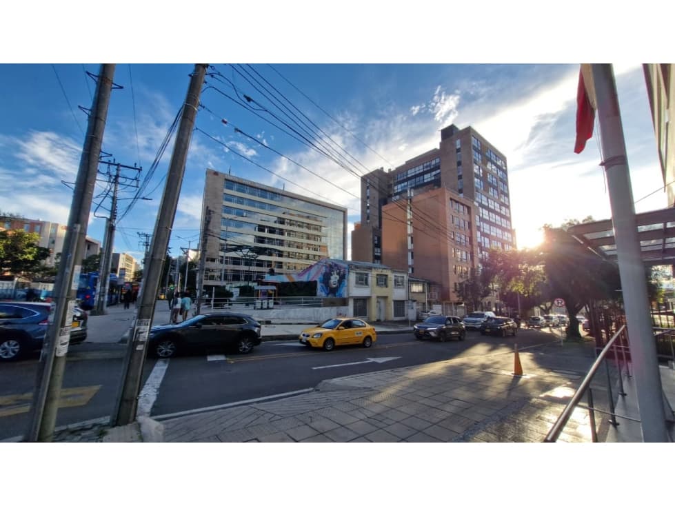 VENTA LOTE SANTA BARBARA NORTE DE BOGOTÁ D.C. CLINICA SANTA FE - 1