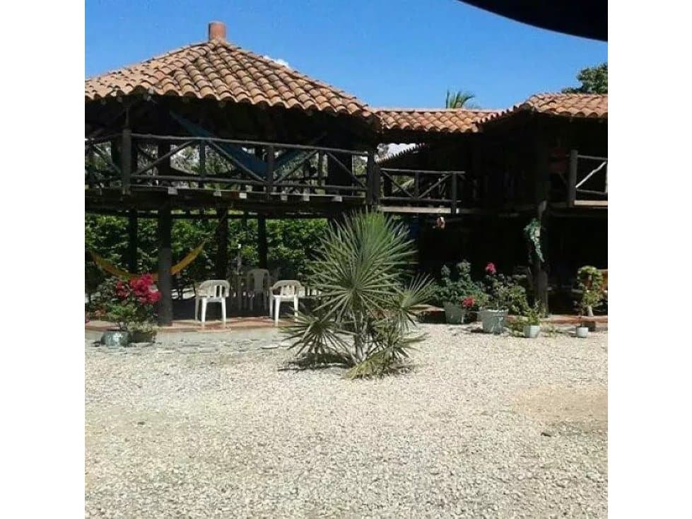 VENTA O PERMUTA CABAÑA EN TOLÚ PLAYA EL FRANCES - 1