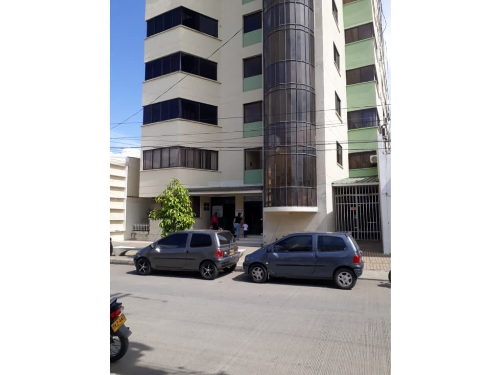 SC INMOBILIARIA ARRIENDA OFICINA EN EDF. LOS EJECUTIVOS - MONTERIA - 1