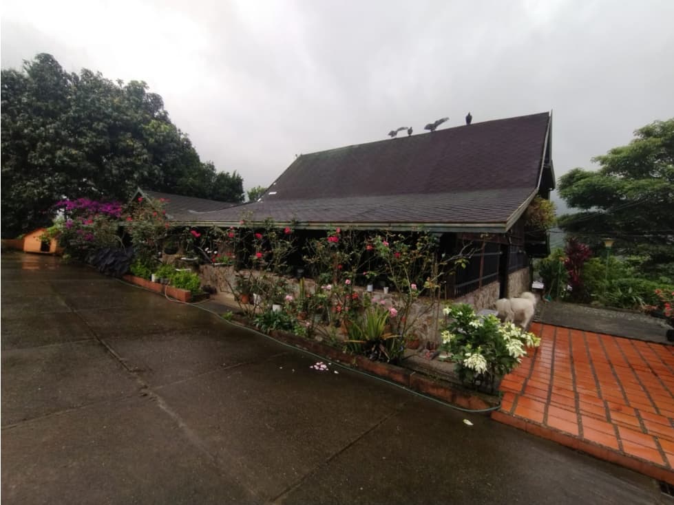 Venta Casa Campestre en Copacabana, Antioquia - 1