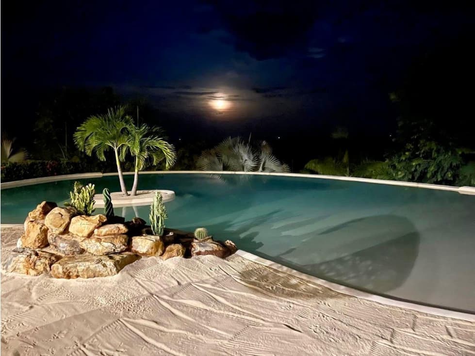 Doradal Venta finca turística y sostenible de 27 cuadras 2 cabañas - 1