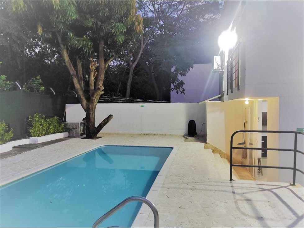 Casa en venta Santa Fe de Antioquia - cerca al parque principal - 1