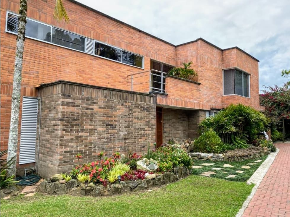 VENTA CASA CAMPESTRE EN LLANOGRANDE (C) - 1