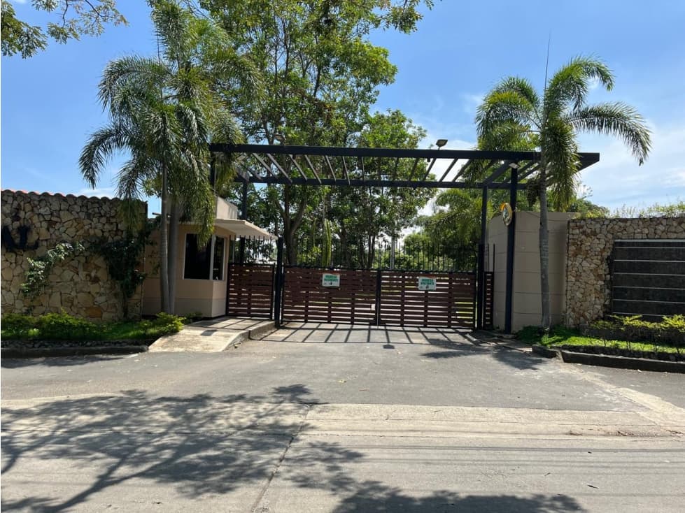 VENDO LOTE PARCELACION HACIENDA PORTUGAL GINEBRA VALLE - 1