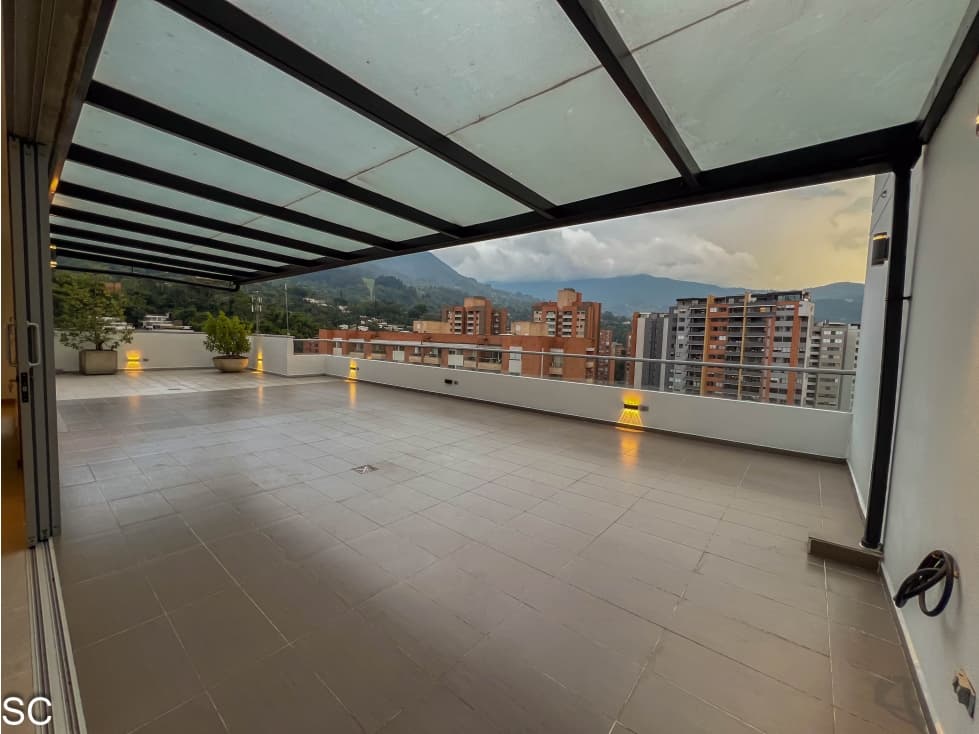 PENTHOUSE ENVIGADO ESMERALDAL CON TERRAZA Y JACUZZI - 1
