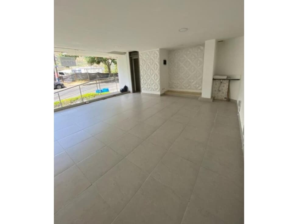 VENTA LOCAL EDIFICIO 69 AVENUE, COPACABANA-ANT - 1