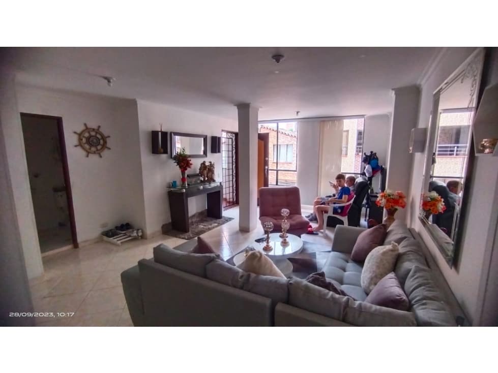 VENTA APARTAMENTO EN EDIFICIO P.H, CABAÑITAS, BELLO - 1