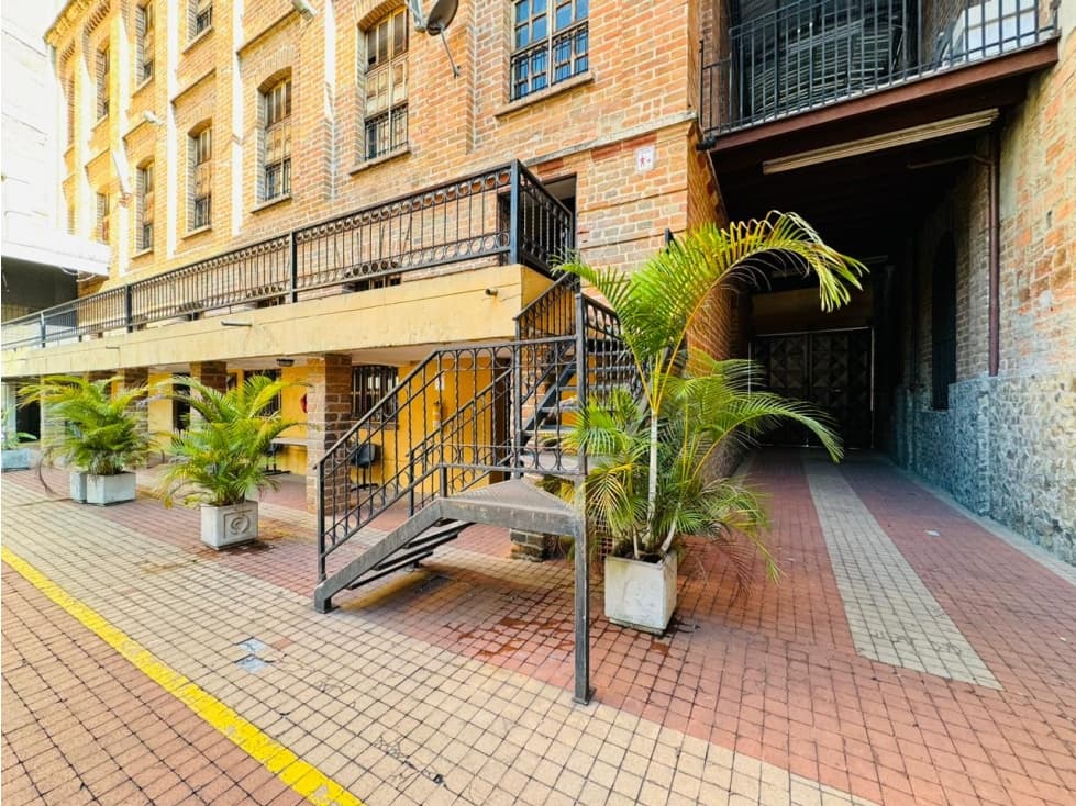 VENTA EDIFICIO - CENTRO DE MEDELLIN - 1
