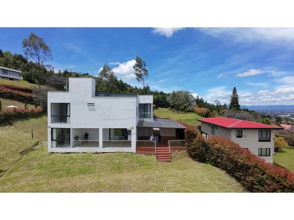 ARRIENDO CASA CAMPESTRE - GUARNE - 1