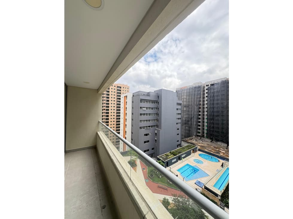 ARRIENDO APARTAESTUDIO, CIUDAD DEL RIO - 1