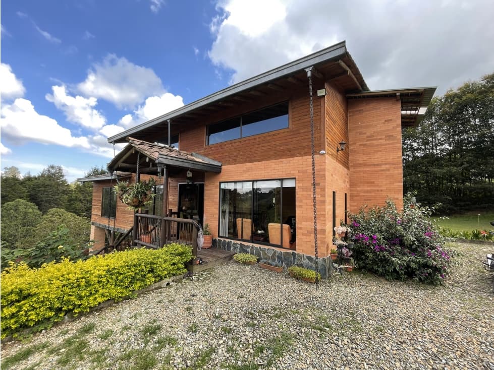 Finca en alquiler, finca en renta, Rionegro, Guarne, Vereda El Carmín. - 1