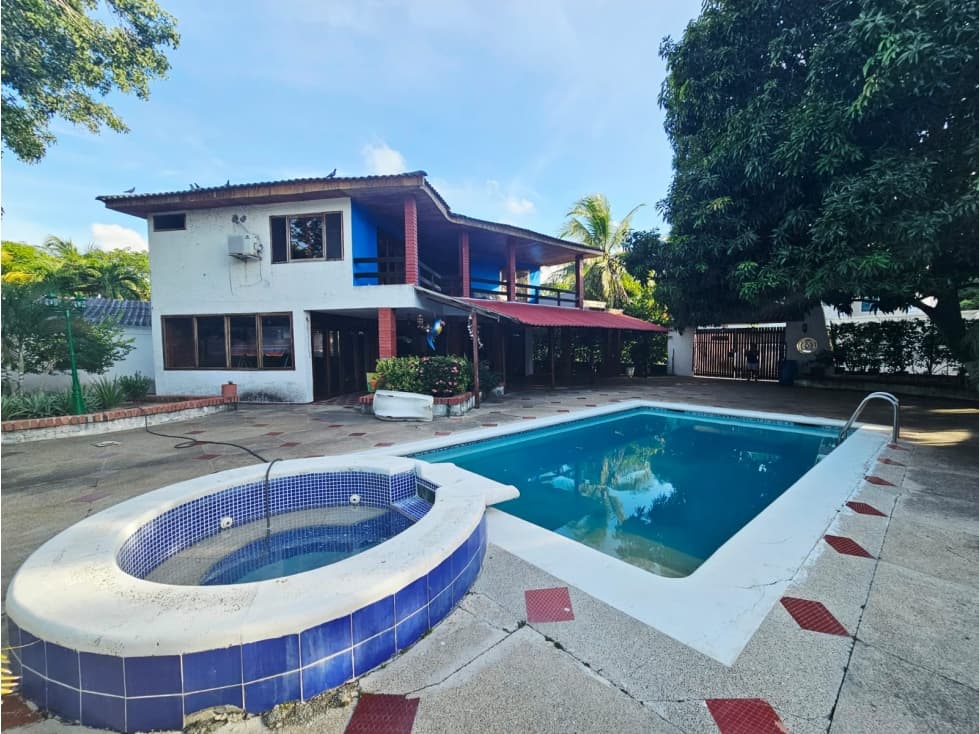 VENTA DE CABAÑA EN PLAYA MENDOZA - 1