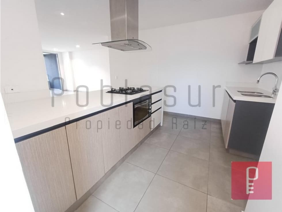 Apartamento en Arriendo Loma de Las Brujas Envigado - 1