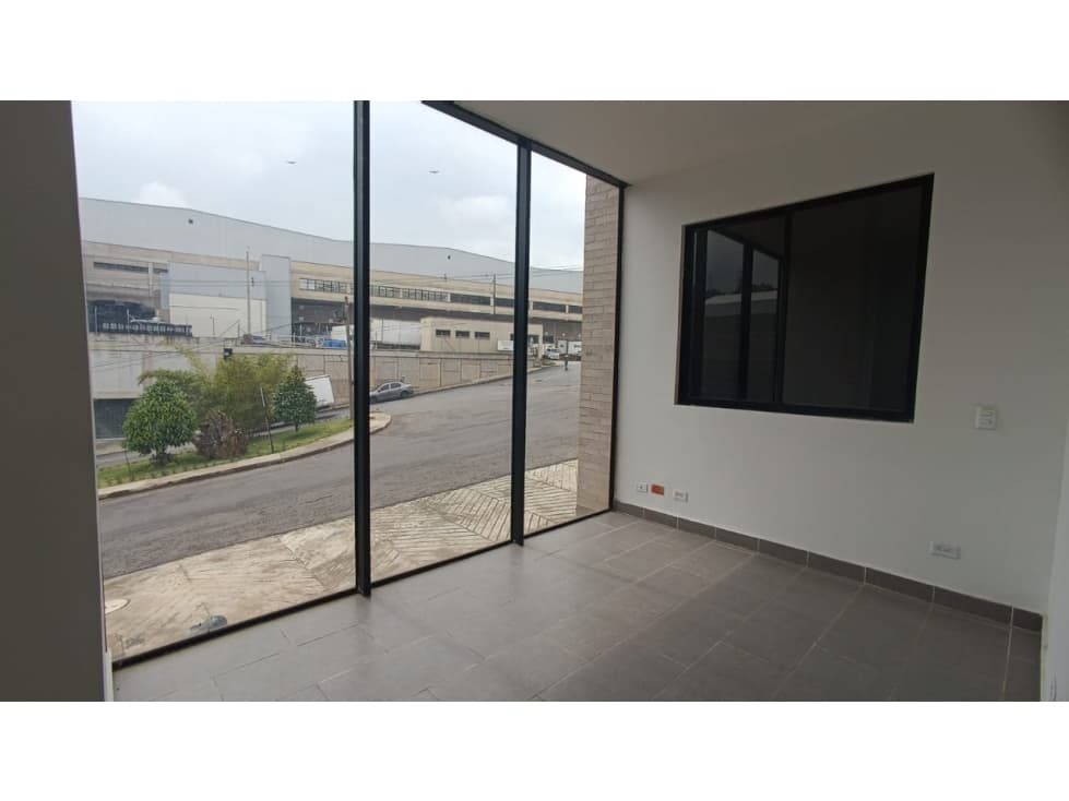 SE ARRIENDA BODEGA EN CALDAS SECTOR LA TOLVA - KILÓMETRO 3 - 1