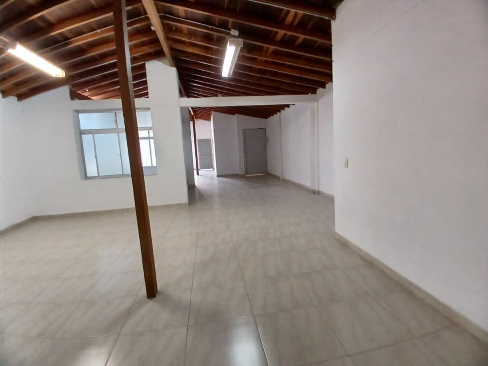 OFICINA/LOCAL COMERCIAL EN ARRIENDO, CERCA AL PARQUE DE ENVIGADO P3 - 1