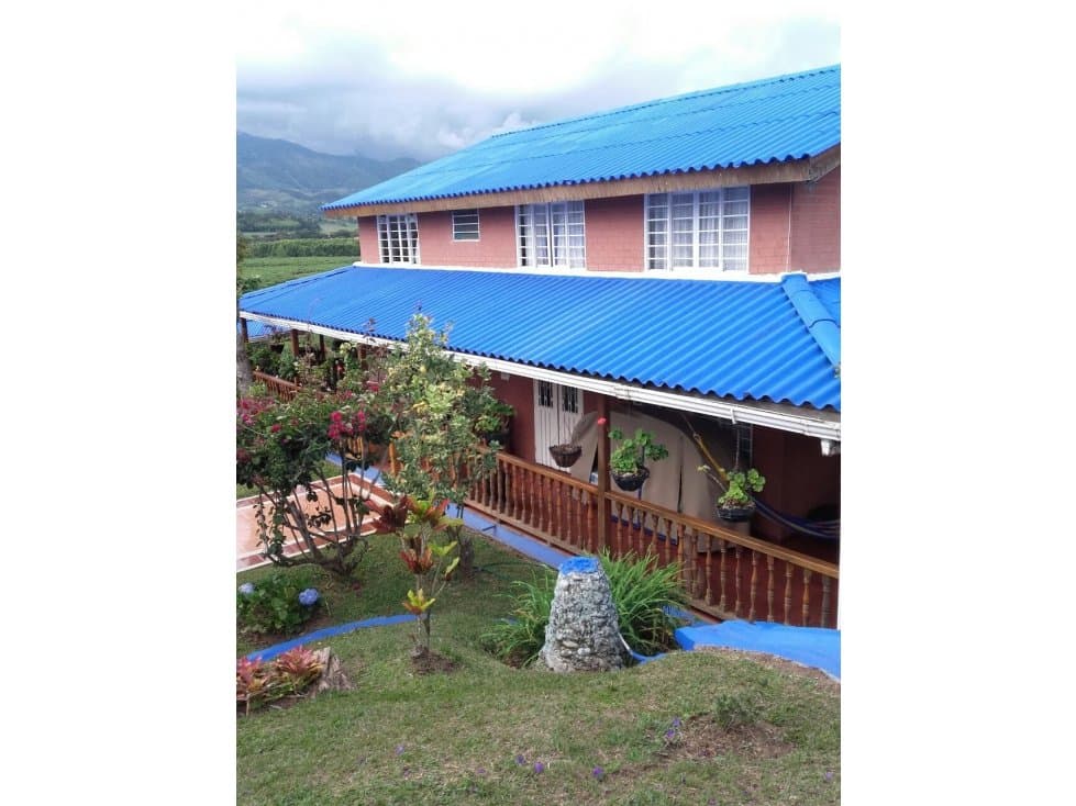 finca de recreo en venta en el lago calima - 1