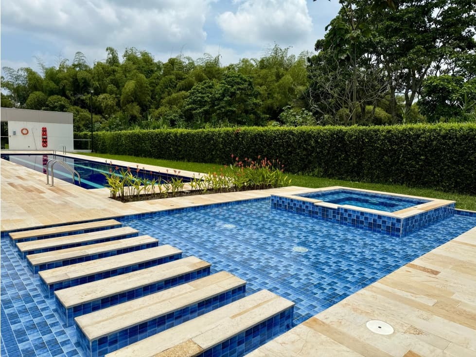 Apartamento en venta para rentas cortas sector Aeropuerto El Edén - 1