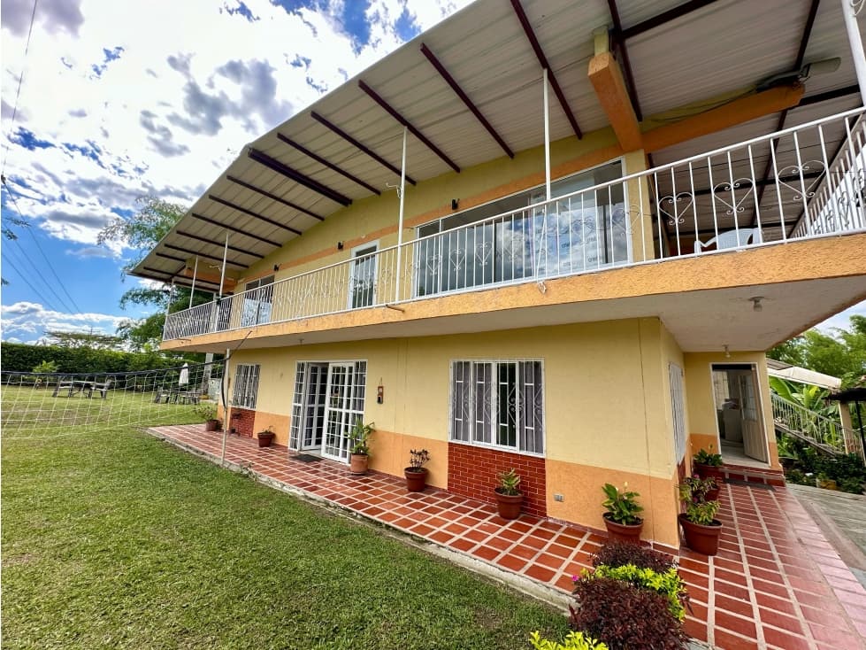 Casa campestre en arriendo sector Vía Tebaida Murillo - 1