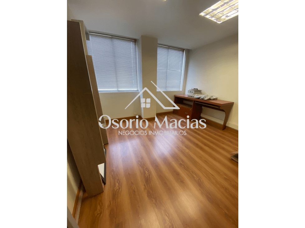 Arrienda oficina en el Centro - 1