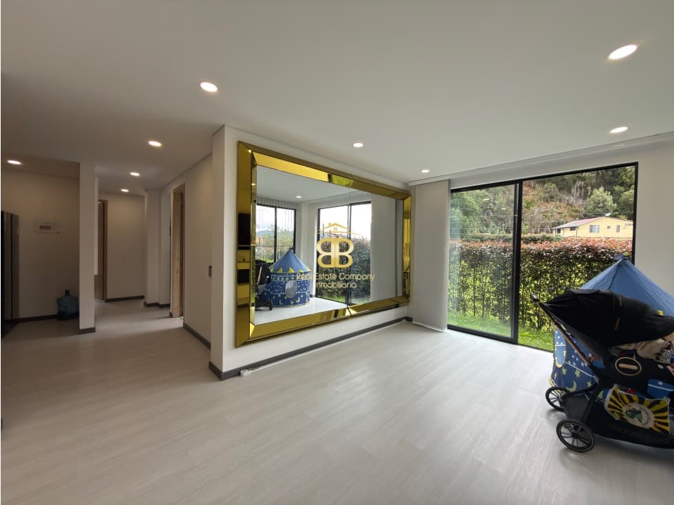 SE VENDE APARTAMENTO EN COTA CON JARDIN PRIVADO - 1