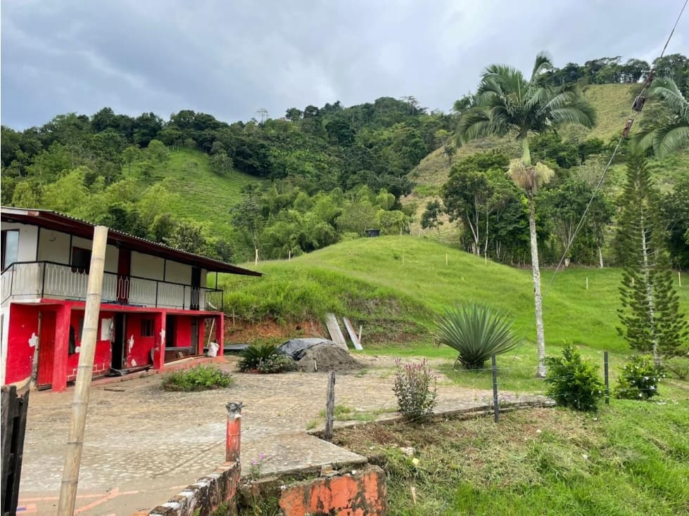 SE VENDE FINCA VEREDA LA HONDA EN COMBIA - 1