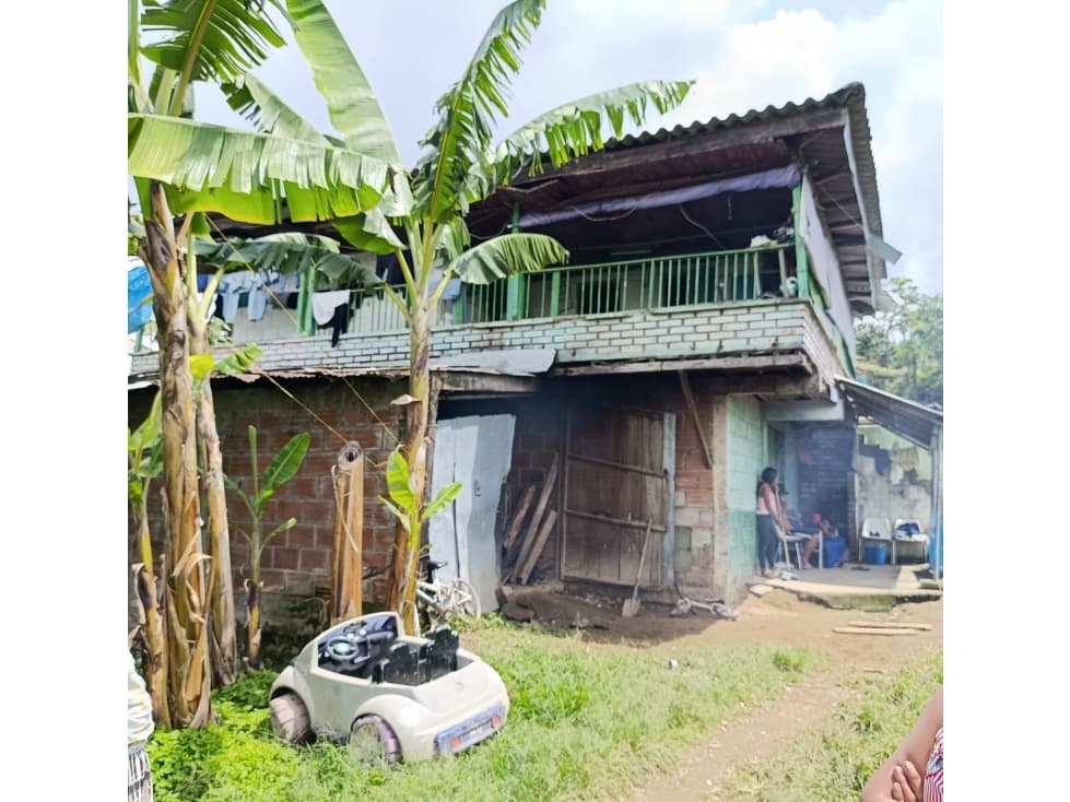 Se vende casa en vía Marsella - 1