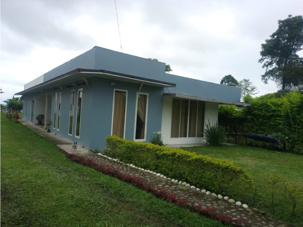 SE VENDE O PERMUTA CASA CAMPESTRE A 5 MINUTOS DE ULLOA - 1