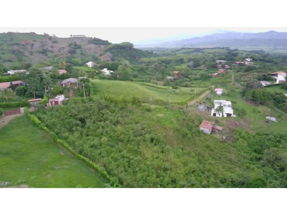 SE VENDE O PERMUTA LOTE EN PARCELACION 2950 M2 CRISTO REY - 1