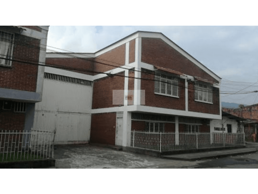 Se vende gran bodega en Dosquebradas - 1