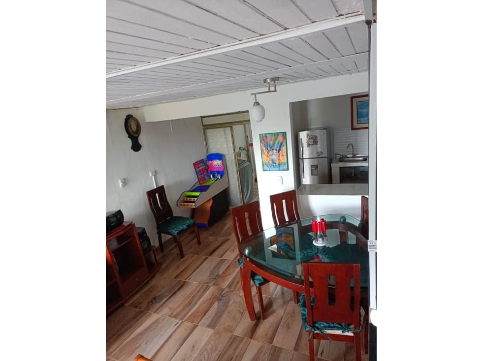 SE VENDE CASA AMOBLADA EN MONTENEGRO DUPLEX - 1