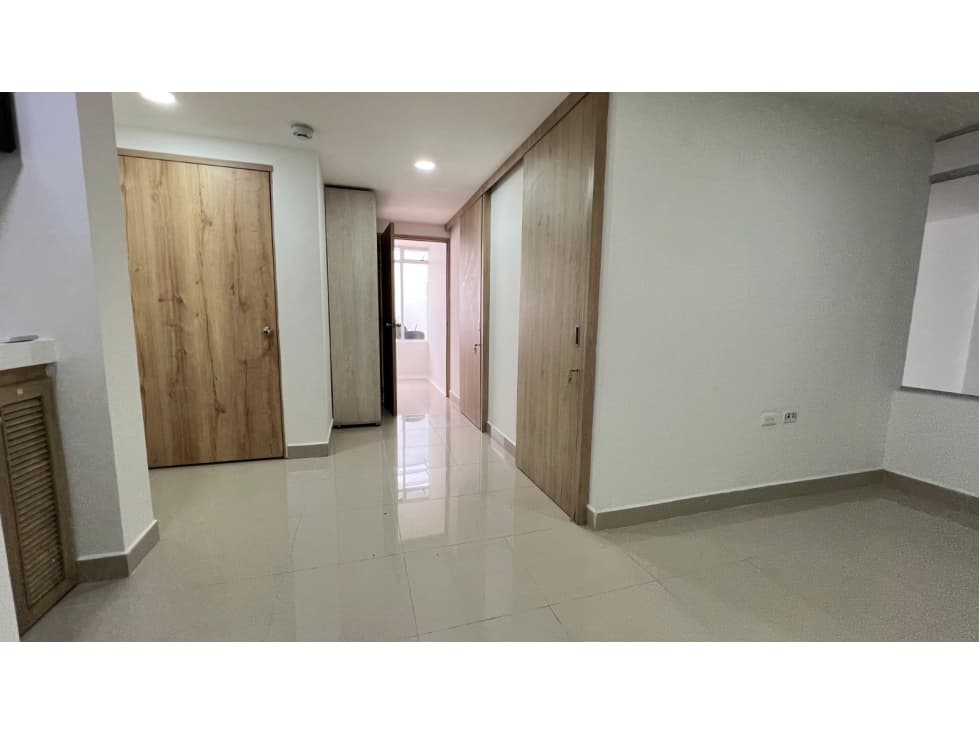 Oficina en venta en Sabaneta - 1