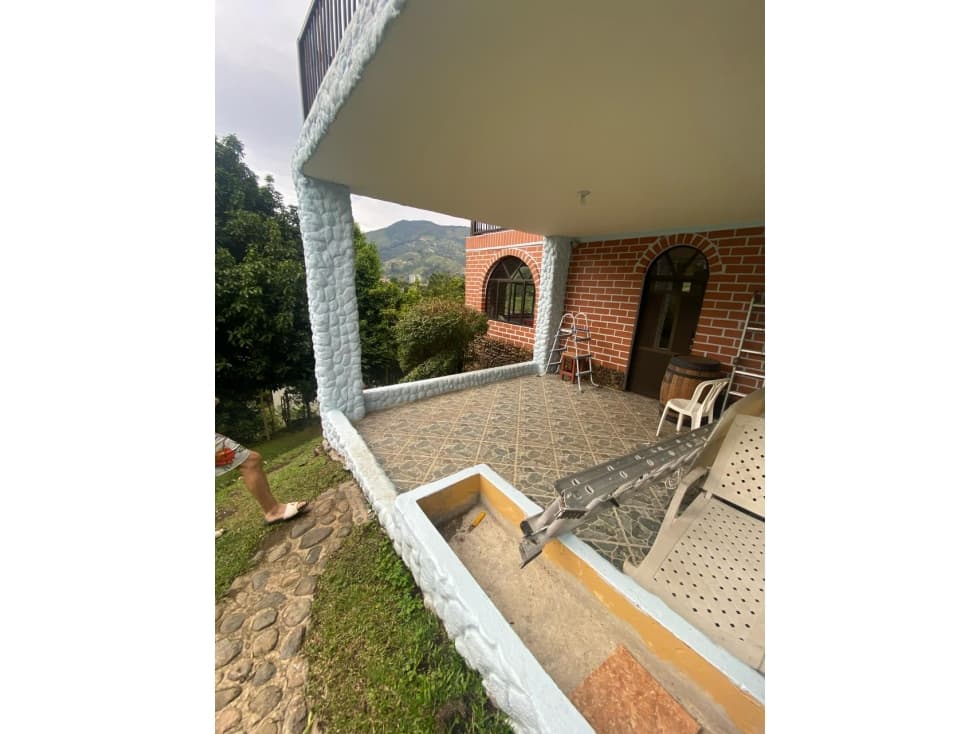 Finca en venta en La Estrella - 1