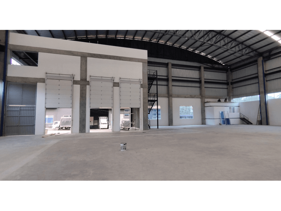 2.023m2 Bodega Arriendo Parque Industrial Copacabana - 1